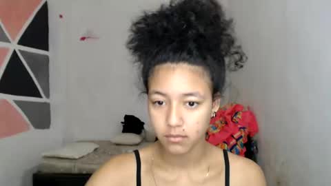 lolita online show from December 2024 02:00:02 PM