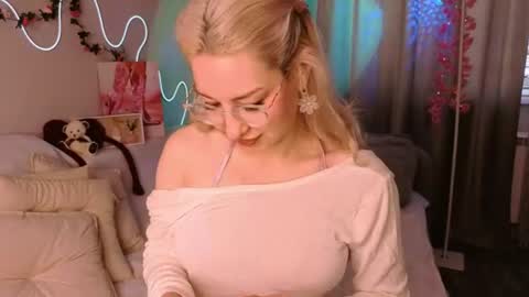 Lily online show from July 2026 03:13:01 AM