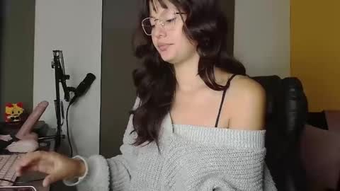 Leydy  online show from March 2026 11:02:01 AM