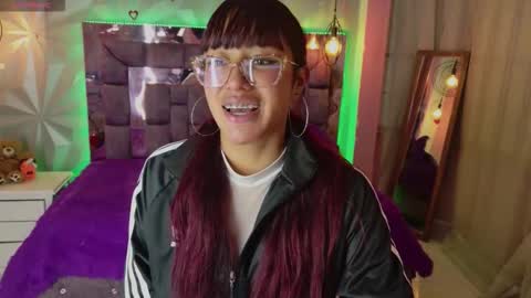 Snapshot of leyla_collinss chatting on February 2026 04:30:02 AM Leyla online show from February 2026 04:30:02 AM