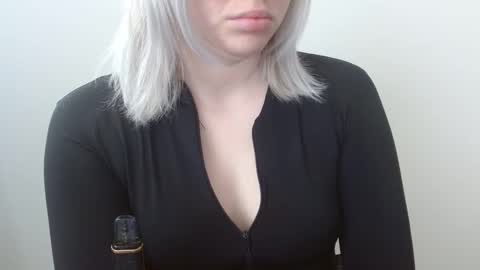 Leyla online show from March 2026 06:28:02 AM