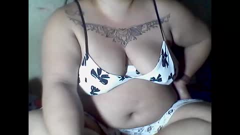 Snapshot of lhiannash33 chatting on November 2025 09:13:01 PM lhiannash33 online show from November 2025 09:13:01 PM