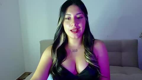 Lia  online show from March 2026 10:22:01 PM