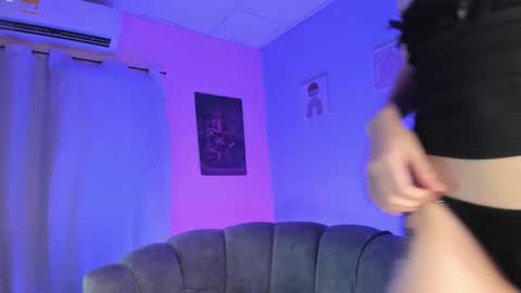 Lia 3 online show from October 2025 02:04:02 AM