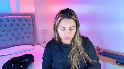 Lia  online show from February 2026 03:27:02 AM