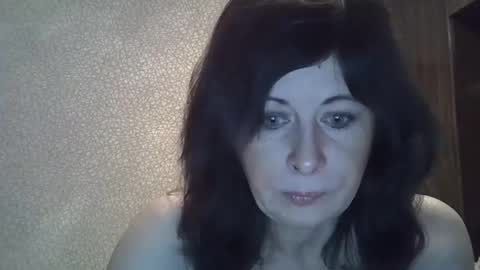 Snapshot of lia_ang chatting on November 2025 08:27:01 AM lia_ang online show from November 2025 08:27:01 AM