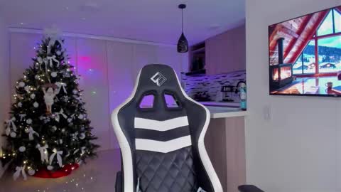 Lia online show from January 2026 04:36:01 AM