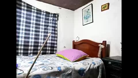 Lia online show from February 2025 11:36:01 AM