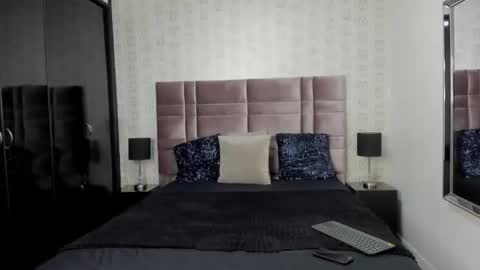 Snapshot of lia_johnnson chatting on December 2025 05:57:01 AM Lia online show from December 2025 05:57:01 AM