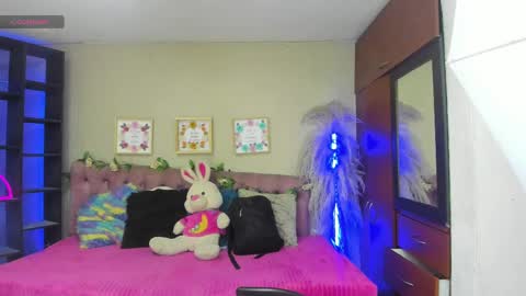 lia online show from March 2025 08:16:02 PM