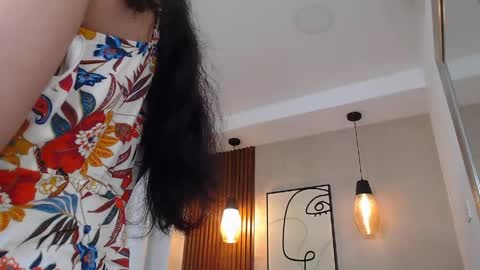 Snapshot of lia_mar_ chatting on May 2026 06:57:01 PM LIA online show from May 2026 06:57:01 PM