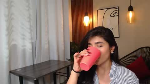 Snapshot of lia_mar_ chatting on May 2026 06:38:01 PM LIA online show from May 2026 06:38:01 PM