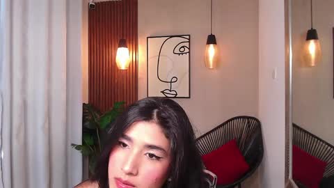 Snapshot of lia_mar_ chatting on May 2026 06:02:01 PM LIA online show from May 2026 06:02:01 PM