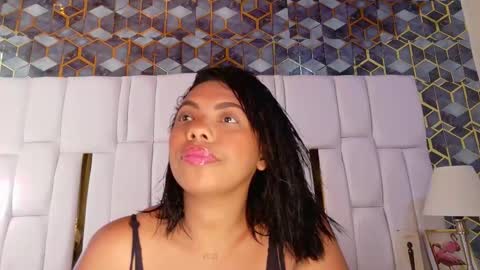 lia_mariana online show from October 2025 03:34:01 PM