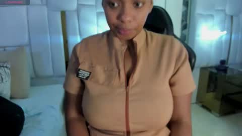 lia_mariana online show from February 2026 04:10:01 AM