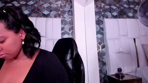 lia_mariana online show from May 2026 04:29:01 AM