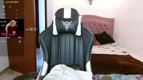 lia spicy   ig online show from January 2025 02:25:02 PM