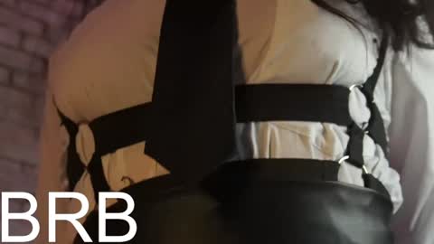 Liana online show from December 2024 11:33:01 AM