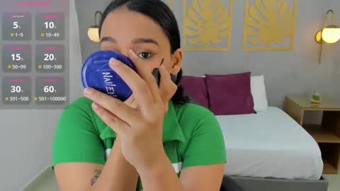 Lia  online show from December 2024 02:40:01 AM