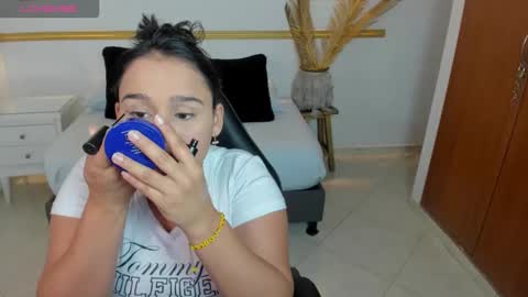 Lia  online show from January 2026 02:14:01 AM