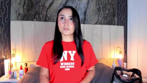 lia_sofiia online show from December 2025 09:29:02 AM