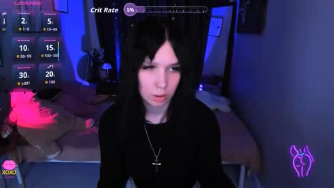 Lia online show from October 2025 08:33:01 PM