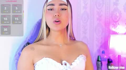 Snapshot of liaa_18 chatting on December 2025 05:39:02 AM Liaa online show from December 2025 05:39:02 AM