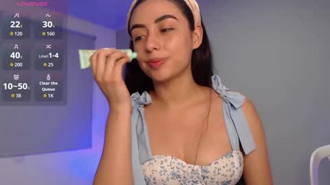   lia  online show from October 2025 03:17:01 AM