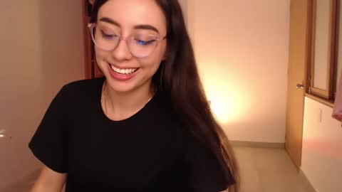   lia  online show from February 2026 12:03:01 AM