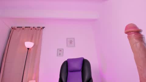 Snapshot of liaamoretzz chatting on December 2025 03:33:01 AM liaa moretzz online show from December 2025 03:33:01 AM