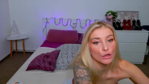 Snapshot of liabeninix chatting on February 2026 10:29:01 AM Lia online show from February 2026 10:29:01 AM