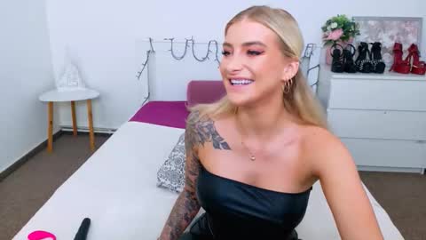 Lia online show from May 2026 10:23:01 AM