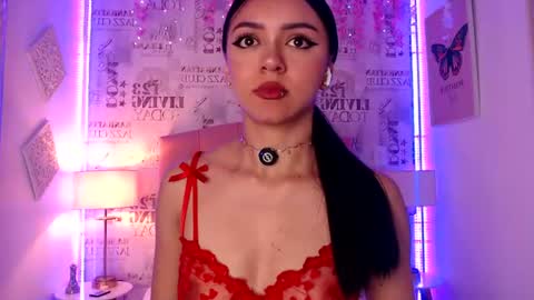 Lia 3 online show from July 2026 12:08:01 PM