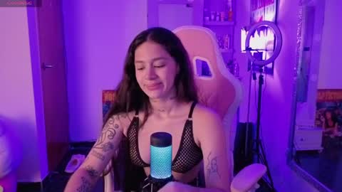 Lia Butera online show from April 2026 08:51:02 PM