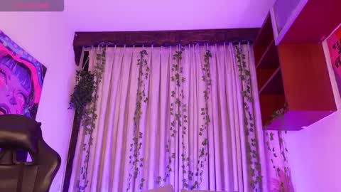 Snapshot of liaflowers chatting on February 2026 11:38:02 AM Lia online show from February 2026 11:38:02 AM