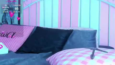 Snapshot of liah_grey8 chatting on January 2025 09:23:02 PM ---Liah--- online show from January 2025 09:23:02 PM