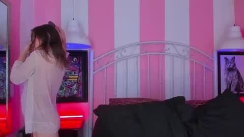 Snapshot of liah_grey8 chatting on November 2025 09:43:02 PM ---Liah--- online show from November 2025 09:43:02 PM