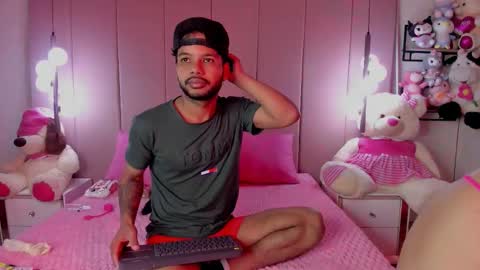 liah_marthina online show from November 2025 04:01:02 AM