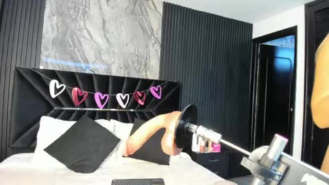 Snapshot of liahfontaine chatting on March 2026 11:43:02 AM Liah Fontaine online show from March 2026 11:43:02 AM