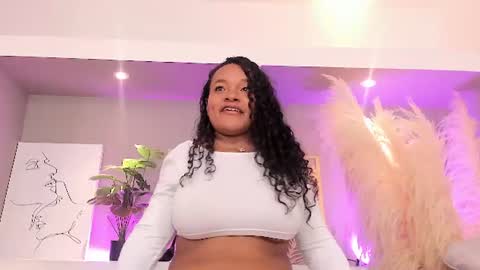 liahglow online show from July 2026 08:45:01 PM