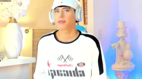 Snapshot of liam_055 chatting on September 2025 11:59:01 PM Liam online show from September 2025 11:59:01 PM