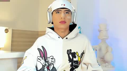 Snapshot of liam_055 chatting on September 2025 05:24:02 PM Liam online show from September 2025 05:24:02 PM