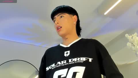 Snapshot of liam_055 chatting on January 2026 04:20:02 PM Liam online show from January 2026 04:20:02 PM