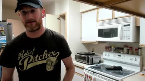 Snapshot of liam_1985 chatting on December 2024 12:28:02 AM Liam online show from December 2024 12:28:02 AM