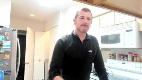 Snapshot of liam_1985 chatting on January 2025 11:13:02 PM Liam online show from January 2025 11:13:02 PM