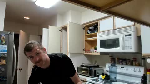 Snapshot of liam_1985 chatting on January 2025 12:17:01 AM Liam online show from January 2025 12:17:01 AM