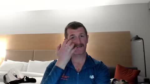 Snapshot of liam_1985 chatting on February 2025 11:37:02 PM Liam online show from February 2025 11:37:02 PM