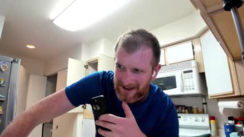 Snapshot of liam_1985 chatting on September 2025 04:07:02 PM Liam online show from September 2025 04:07:02 PM