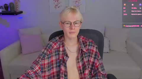 Snapshot of liam_blair chatting on July 2026 09:50:02 AM LIAM online show from July 2026 09:50:02 AM