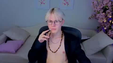 Snapshot of liam_blair chatting on July 2026 03:37:02 PM LIAM online show from July 2026 03:37:02 PM